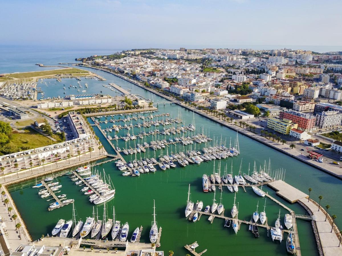 Marina Lovers By Seewest Lagos Exterior photo